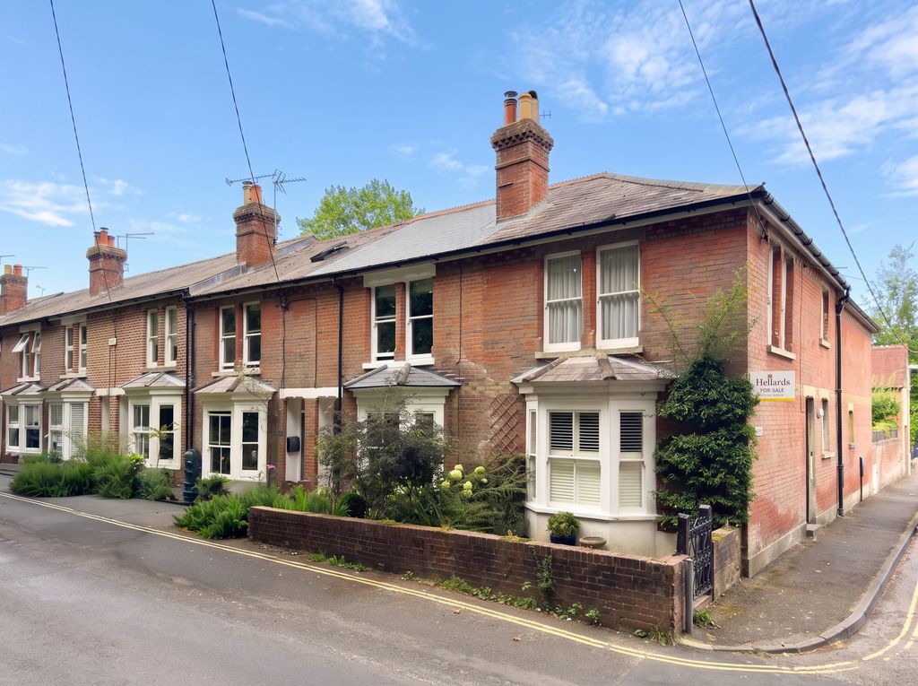 Property photo 1 of 19