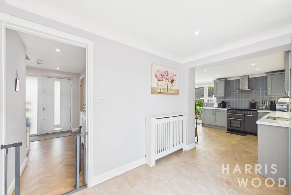 Property photo 3 of 34 5167743