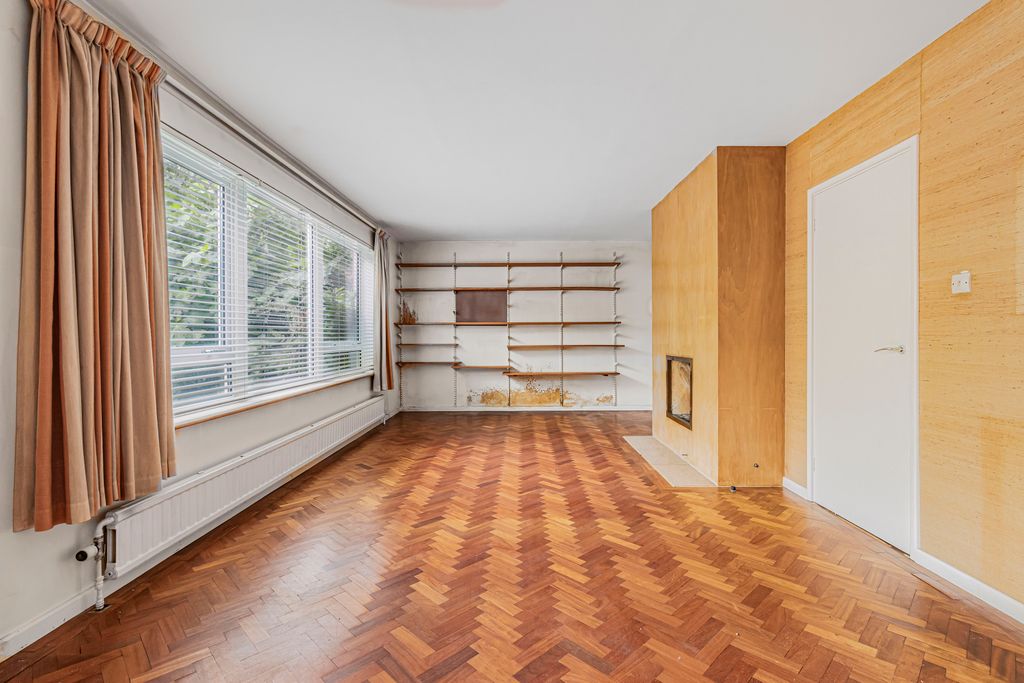Property photo 2 of 27 2459148
