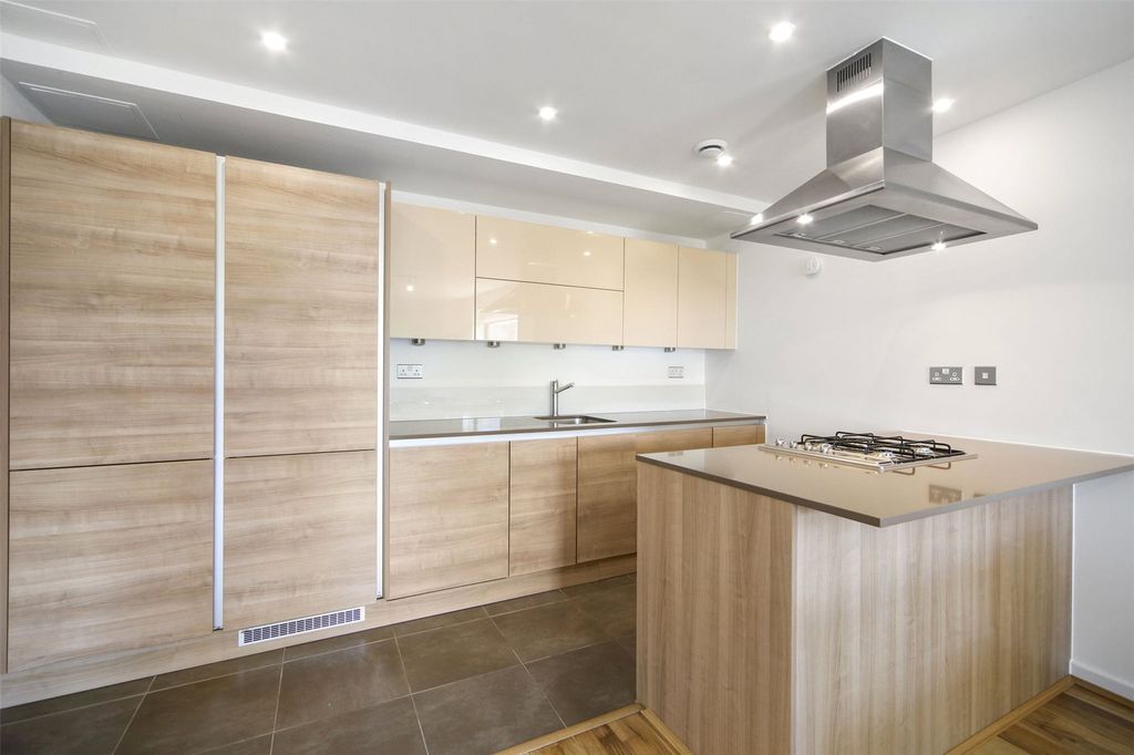 Property photo 2 of 9 Picture No. 05