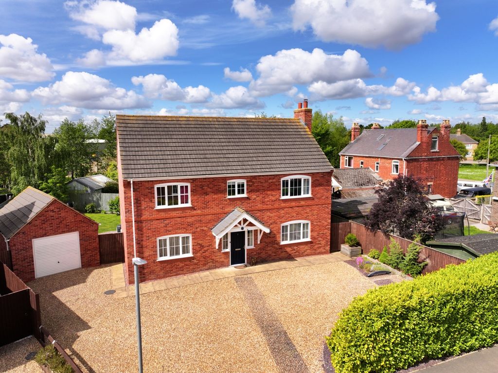 Property photo 1 of 28 1