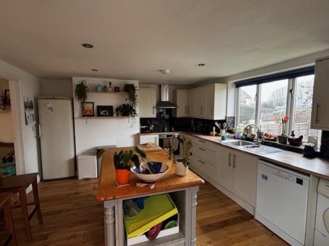 Property photo 2 of 10 2