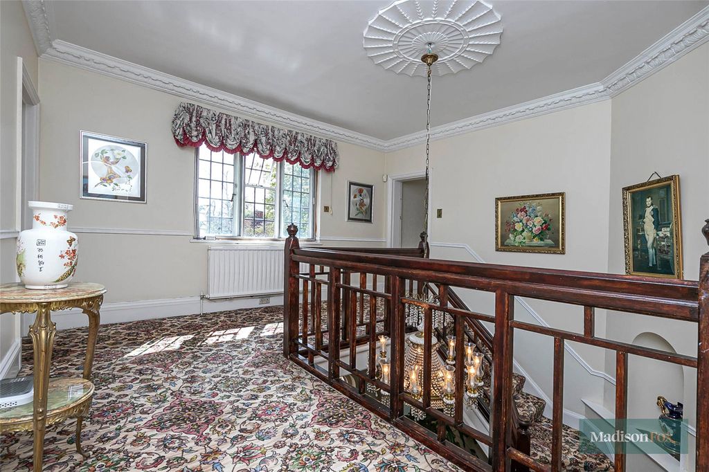 Additional image 17 of 7 bed detached house for saleAlderton Hill, Loughton, Essex IG10