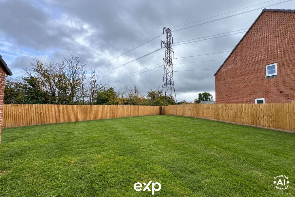 Property photo 2 of 26