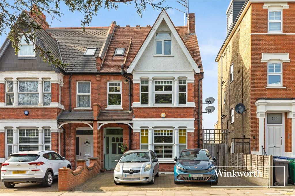 Property photo 2 of 15 Picture No. 19