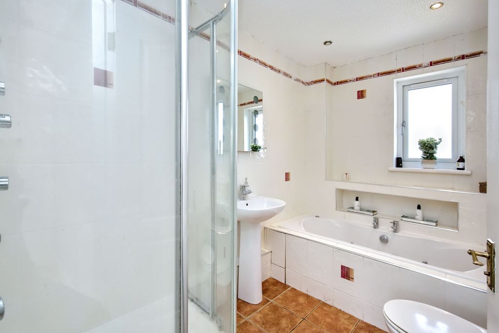 Additional image 15 of 5 bed detached house for sale7 Bellfield Crescent, Eddleston, Peebles EH45
