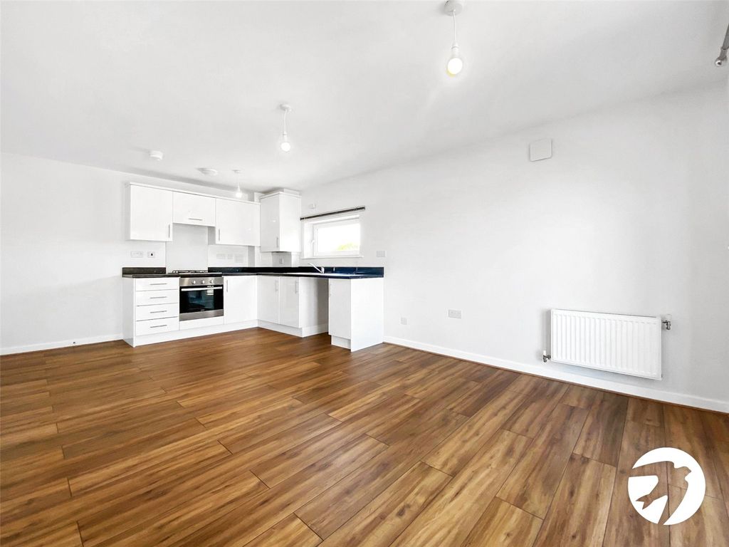 Property photo 2 of 8 Picture No. 03