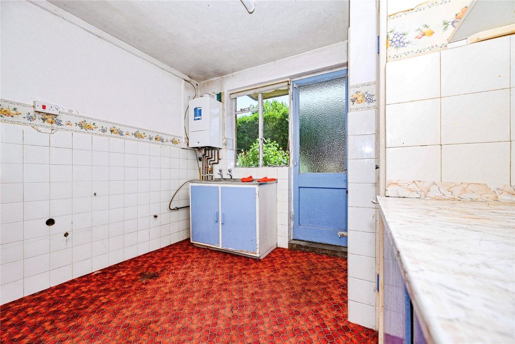 Additional image 5 of 3 bed flat for saleWest Street, Dunstable, Bedfordshire LU6