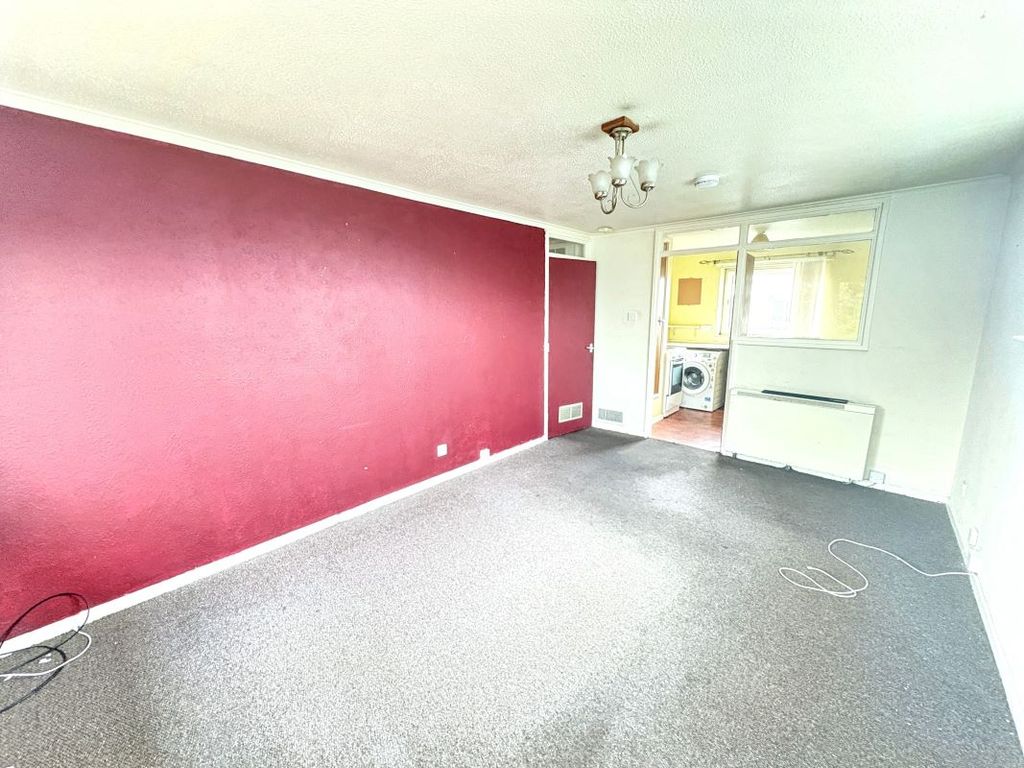 Property photo 2 of 10 Image 2