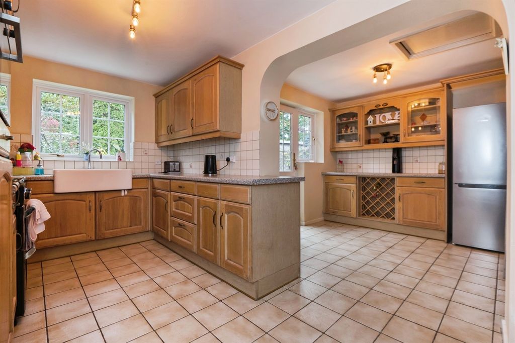 Property photo 3 of 15