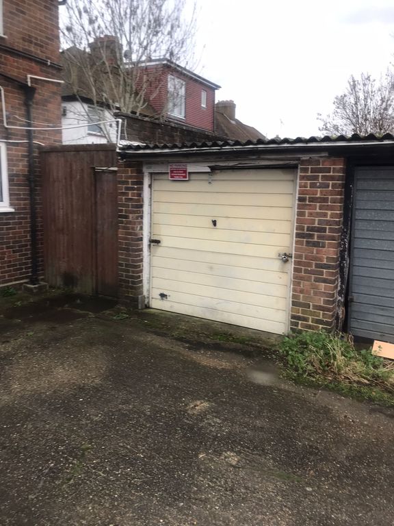 Property photo 1 of 1
