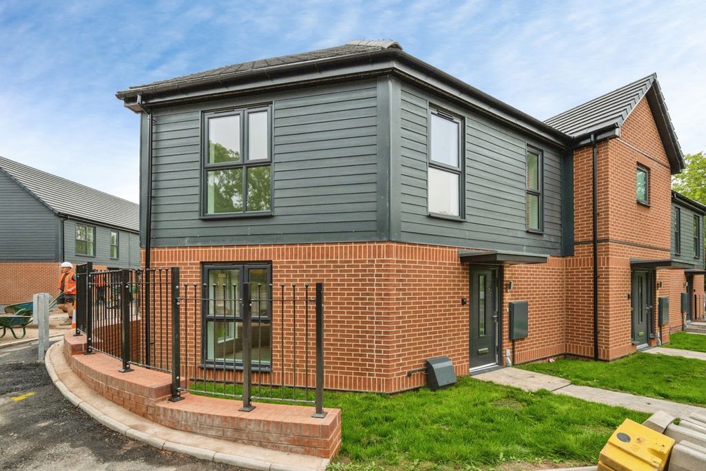 Property photo 1 of 23 Pbox-Img.Jpg