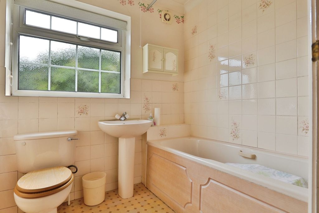 Additional image 10 of 2 bed bungalow for saleKings Mill Close, Driffield YO25