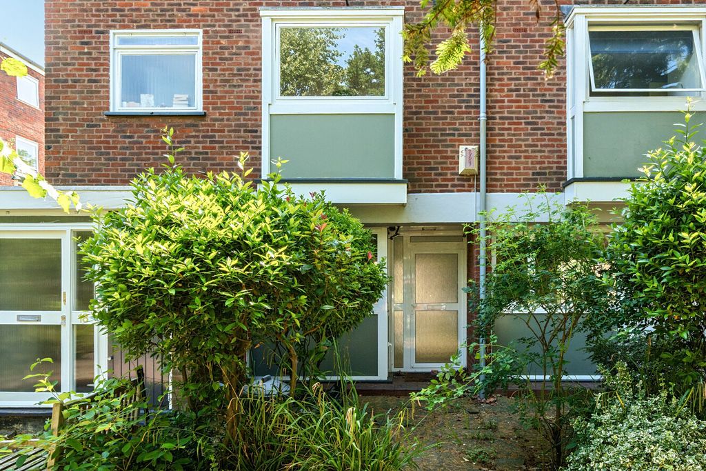 Property photo 1 of 18 1480213-4-6A31375...