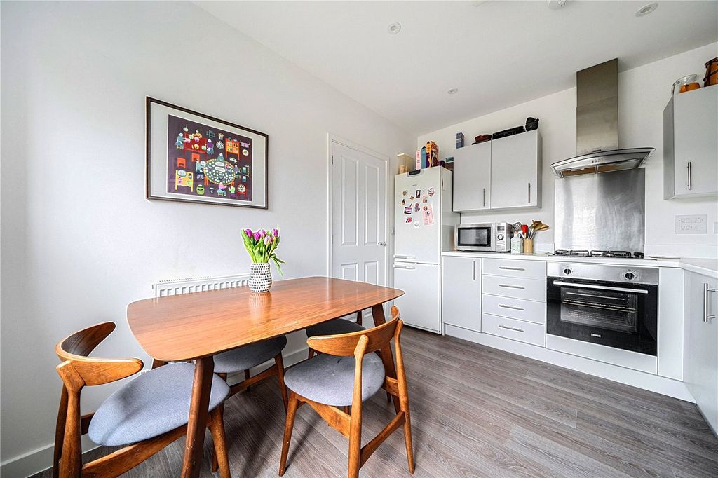 Property photo 2 of 16 Picture No. 05