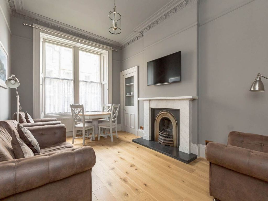 Property photo 3 of 15 69961_Roseneathter-008