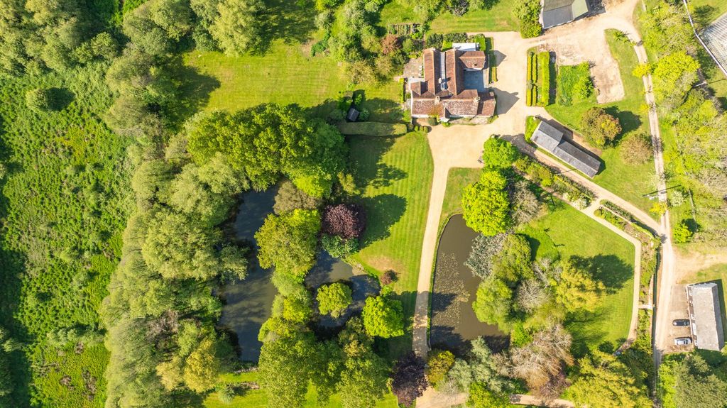 Additional image 13 of 8 bed detached house for saleBudbridge Lane, Merstone, Newport, Isle Of Wight PO30