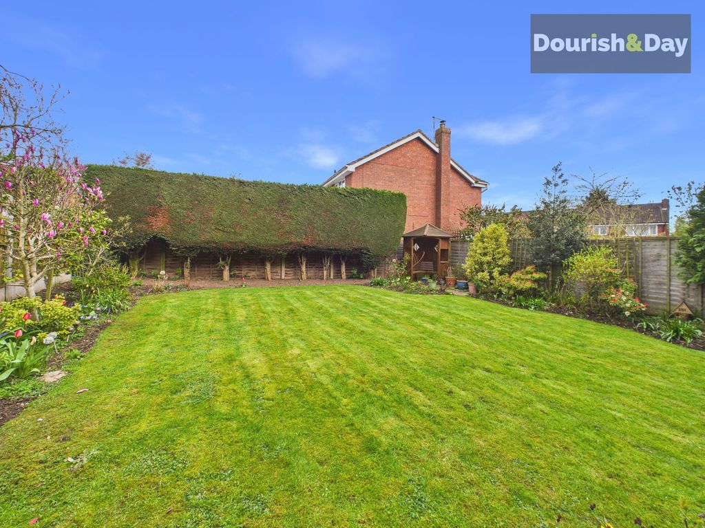 Property photo 3 of 22