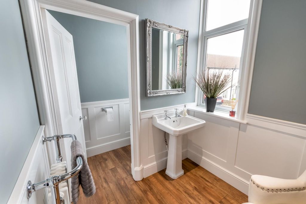 Additional image 21 of 5 bed link detached house for saleVicarage Drive, Wadworth, Doncaster DN11