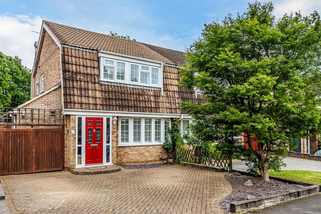 Property photo 1 of 27 1