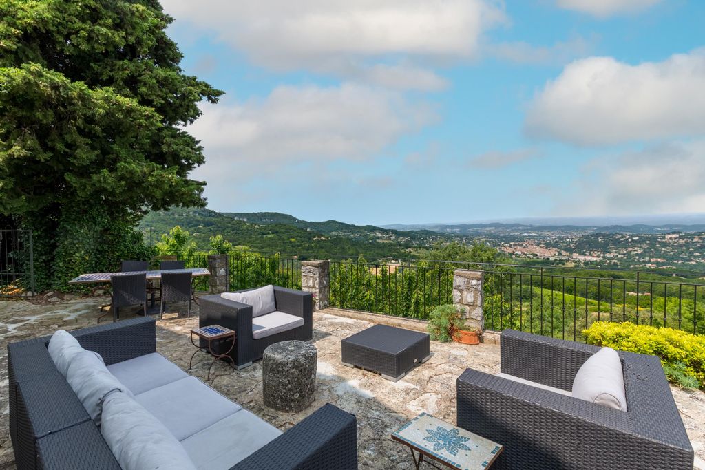 Property photo 1 of 24 Image