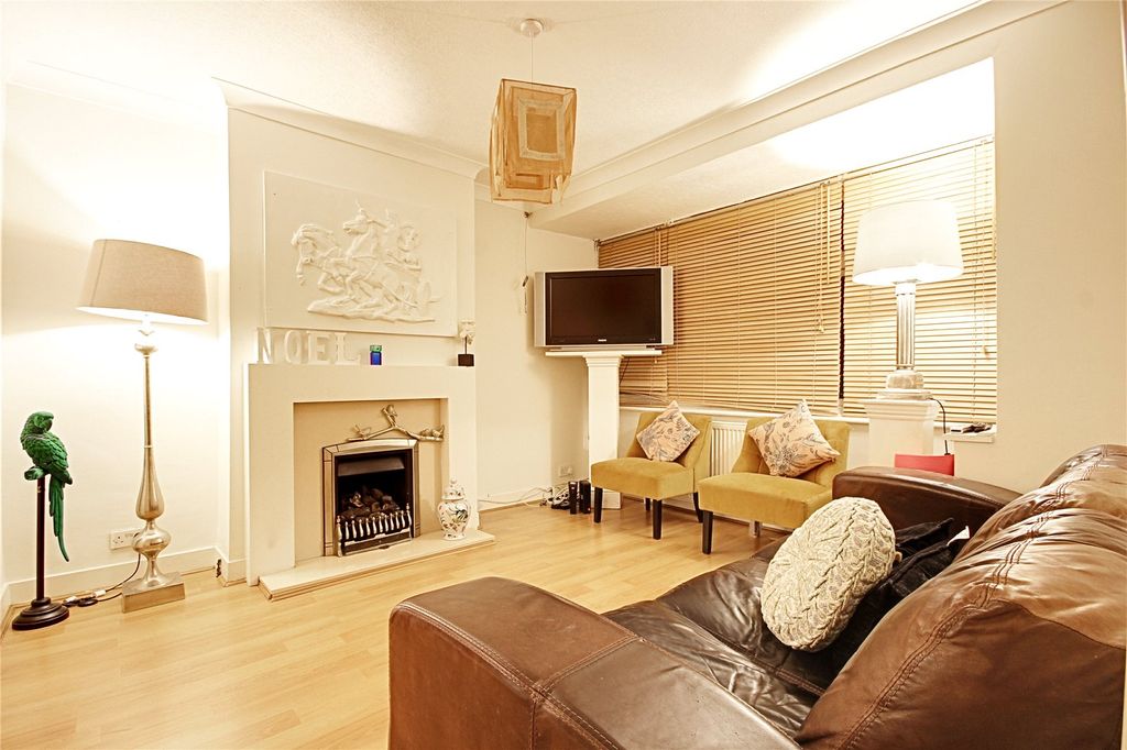 Property photo 1 of 9 Picture No. 01