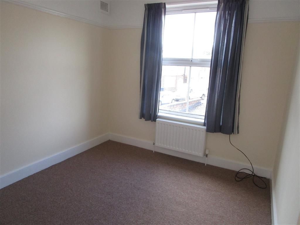 Property photo 2 of 6 Living Room