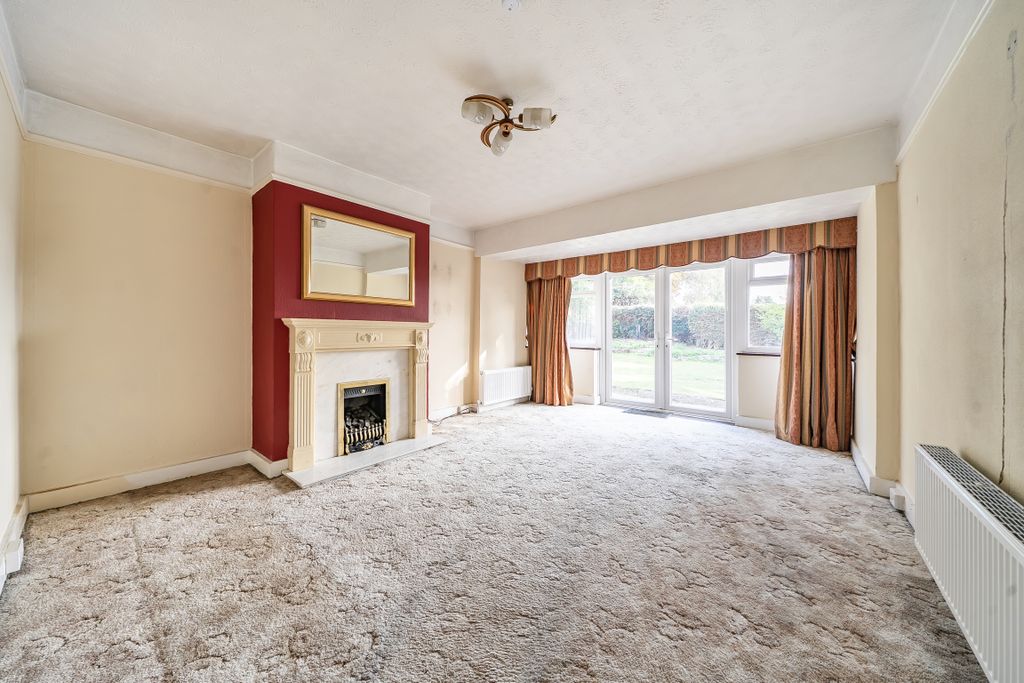 Property photo 3 of 13