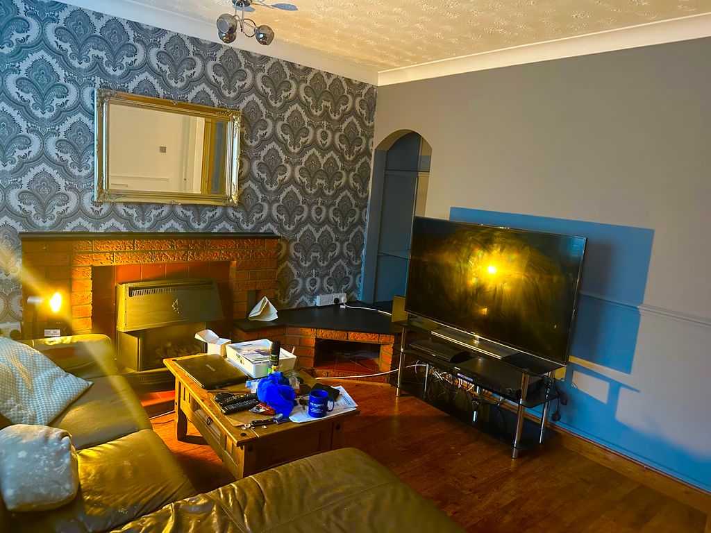 Property photo 1 of 30