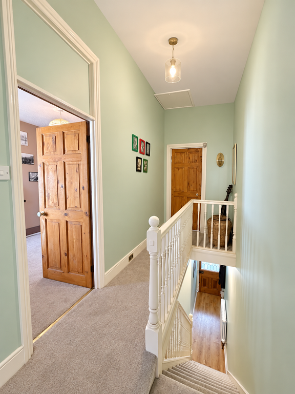 Property photo 1 of 4