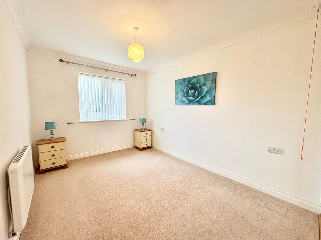 Property photo 3 of 4 Bedroom