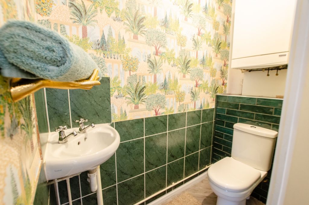 Property photo 3 of 12 37 Wallace Road Tps Bodmin 01208 74182-11