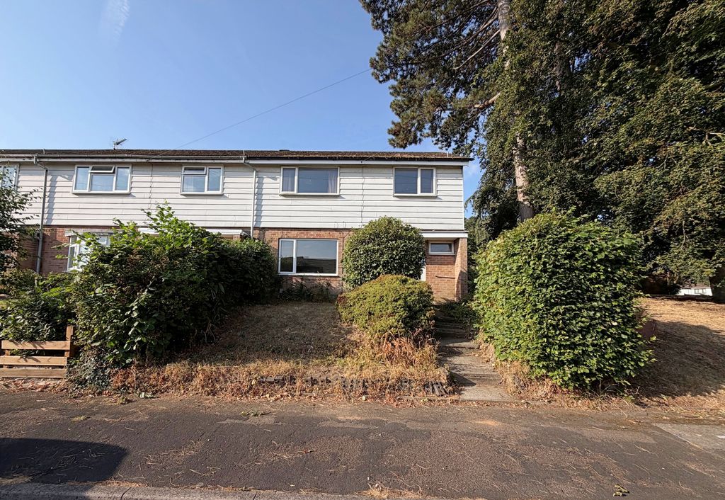 Property photo 1 of 13 Front