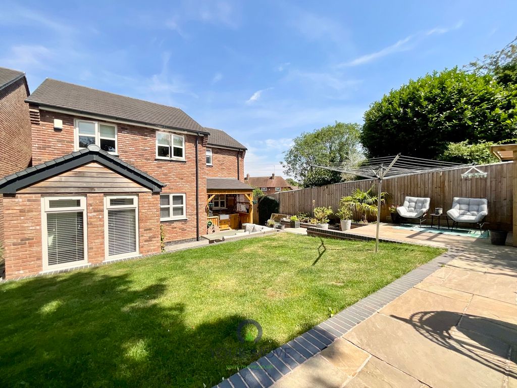 Property photo 2 of 25 Pbox-Img.Jpg