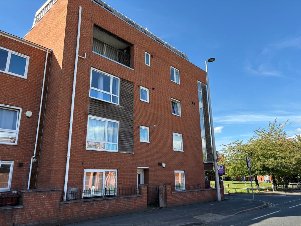 Property photo 1 of 6 Img_4528