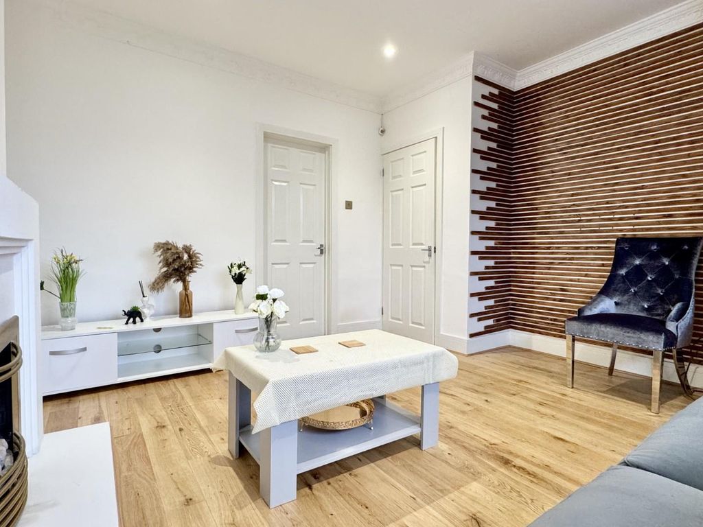 Property photo 1 of 12 Img_0003.Jpg