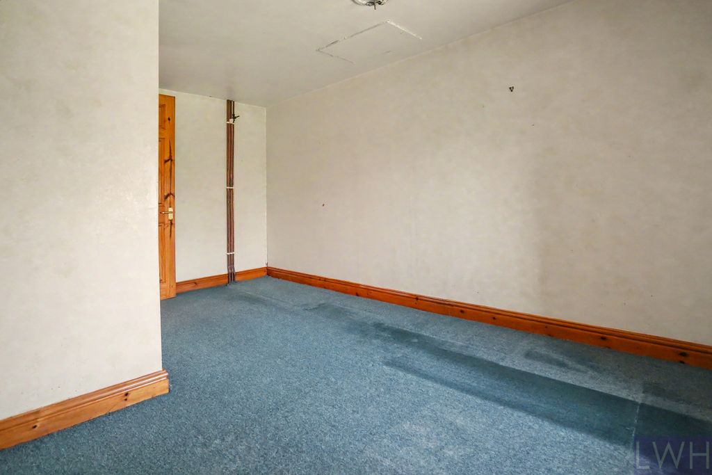 Additional image 15 of 4 bed farm for saleTyddyn Farm, Rhydyclafdy - 22Ac LL53