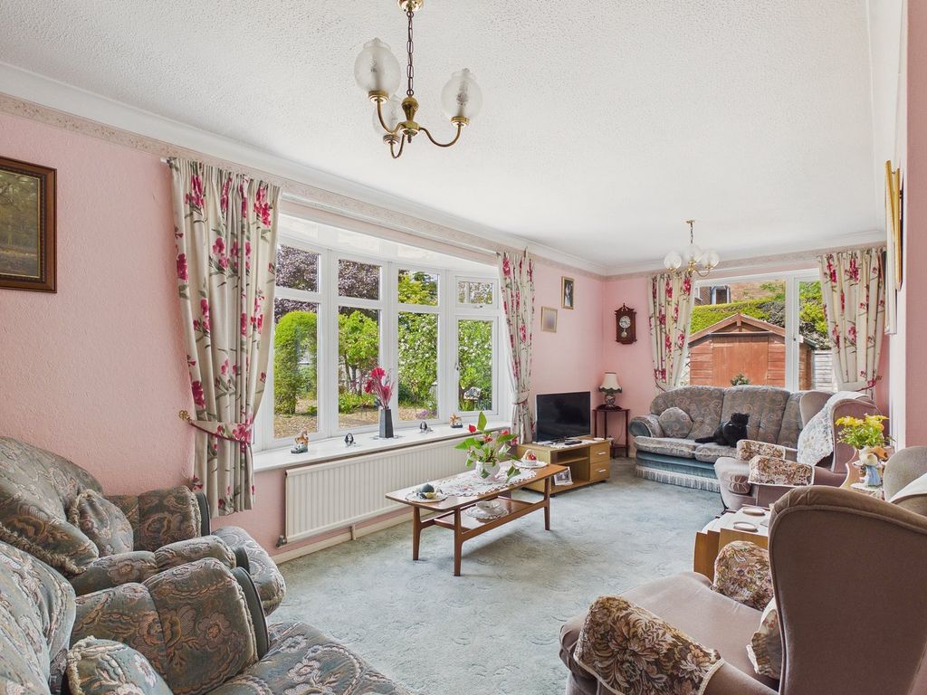 Property photo 2 of 18