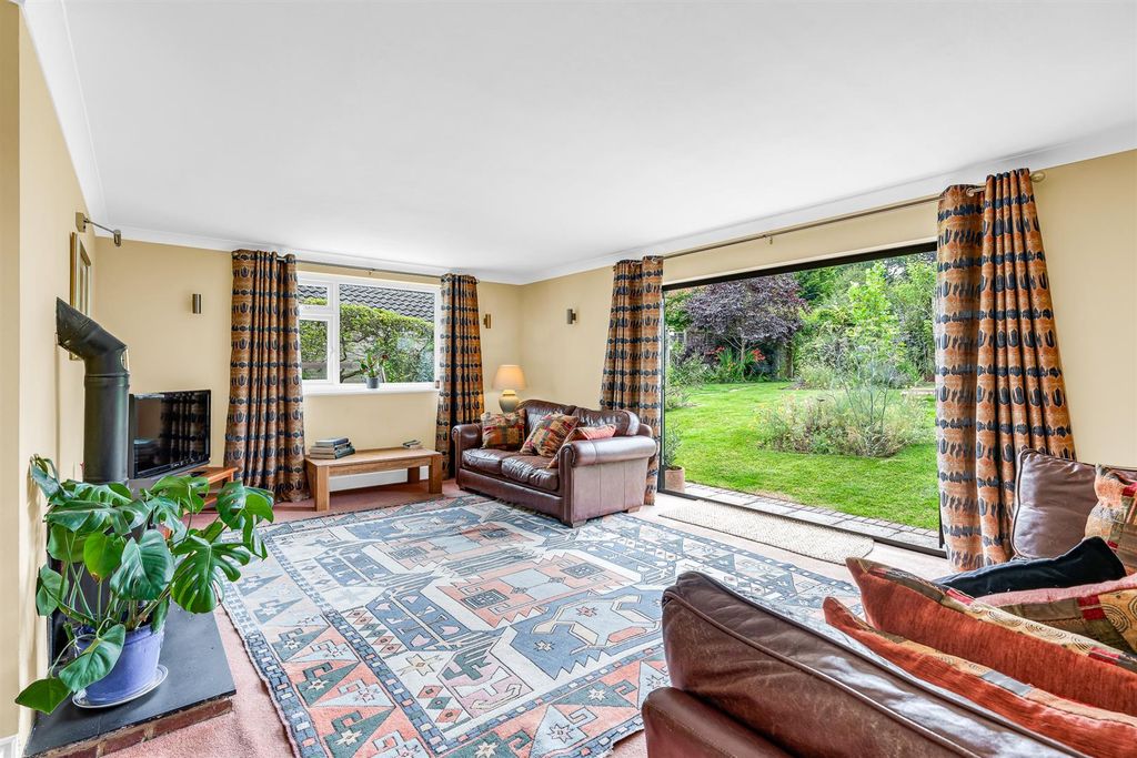Property photo 3 of 28 Internal-19.Jpg