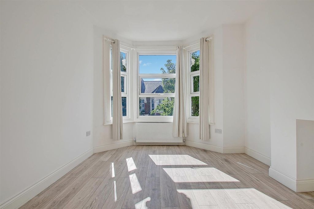 Property photo 3 of 13 G10A0112-G10A0114.Jpg