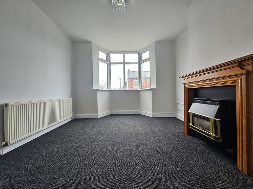 Property photo 2 of 25 Front