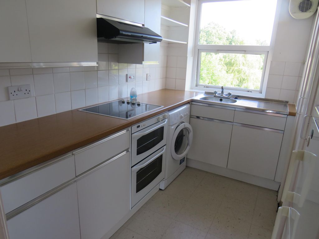 Property photo 2 of 11 Image