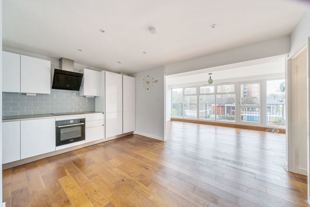 Property photo 2 of 15 Picture No. 06