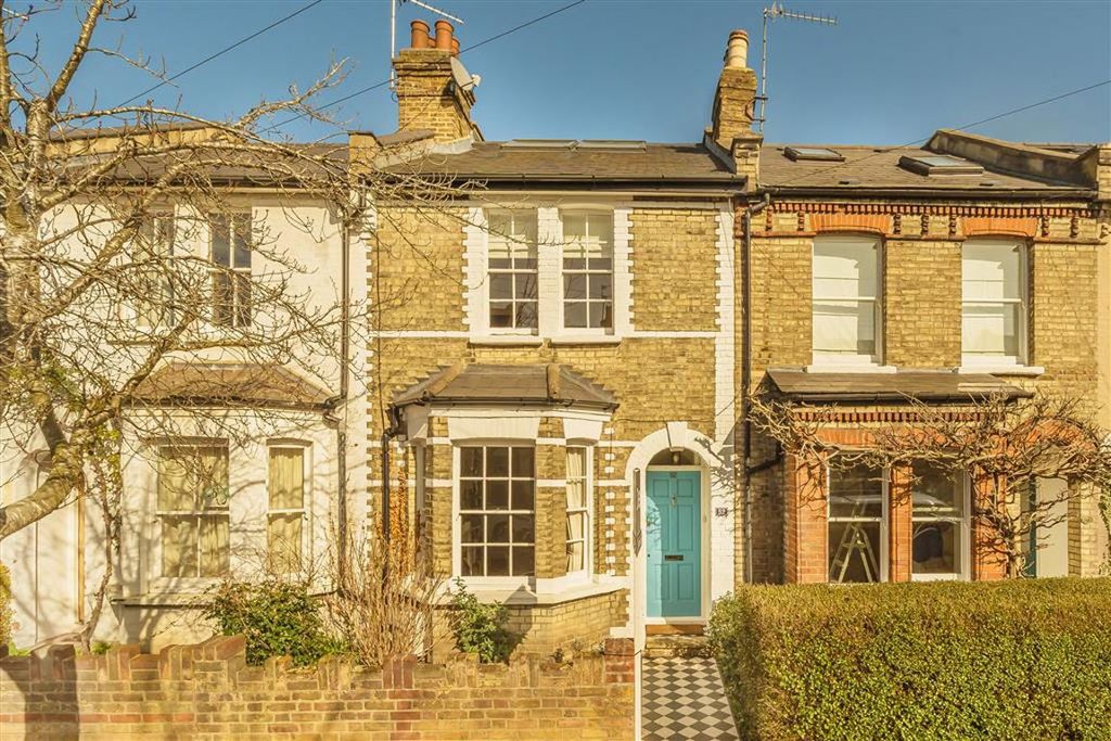 Property photo 1 of 8