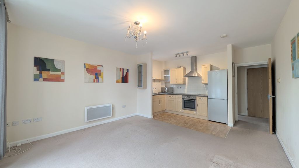 Property photo 3 of 11 Image