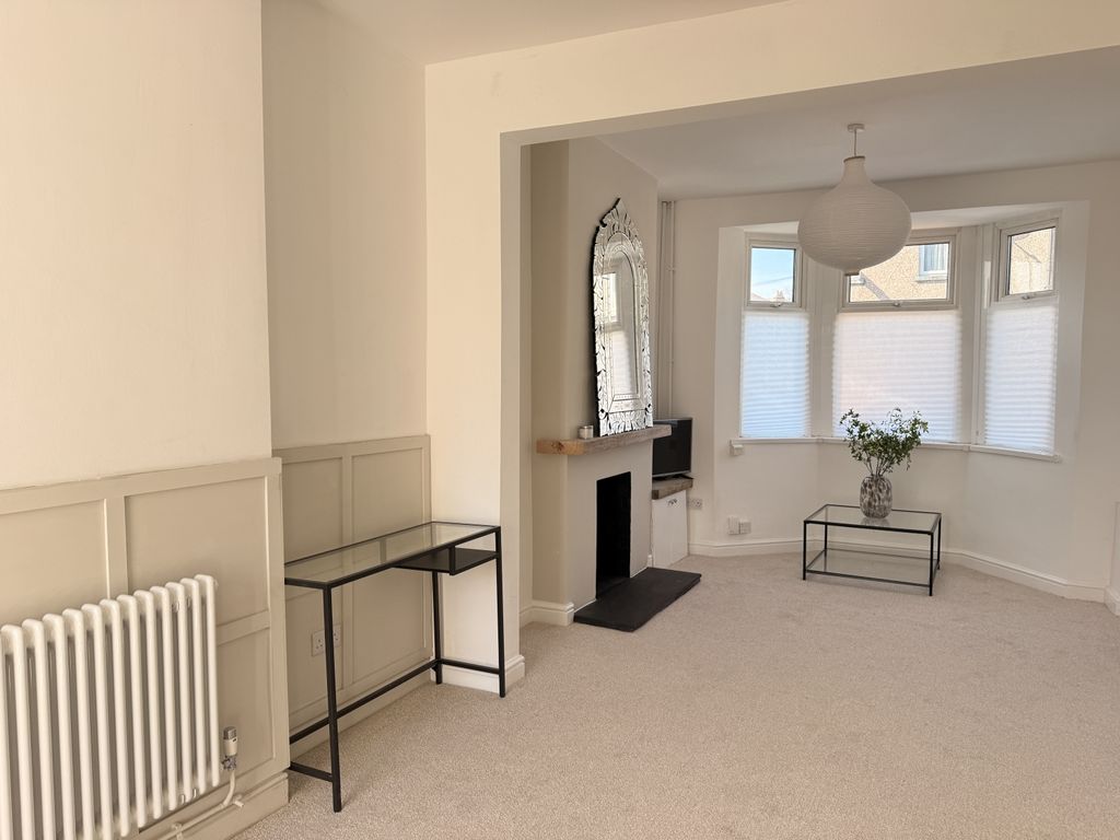 Property photo 2 of 13 Img_7960