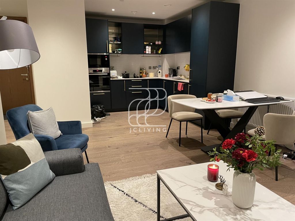 Property photo 1 of 10 c8244A3Ec69F62Bda793E37015dc3Bd2.Jpg