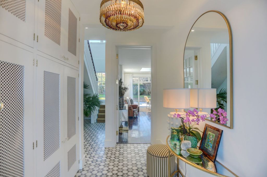 Additional image 9 of 6 bed detached house to rentShirley Drive, Hove BN3