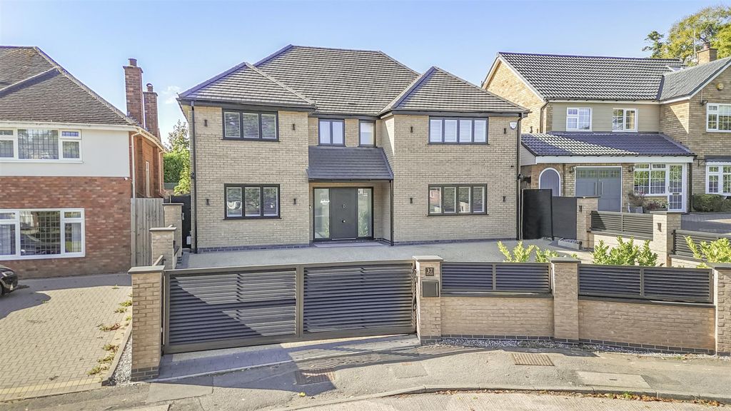 Property photo 1 of 62 8664458-Exterior01.Jpg