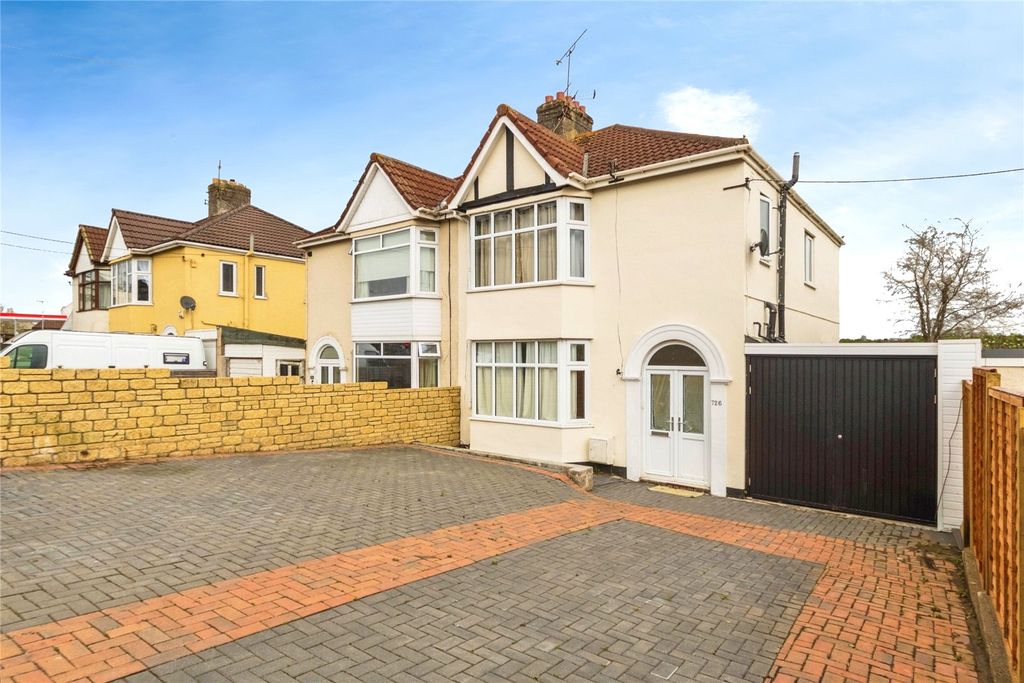 Property photo 2 of 40 Picture No. 44